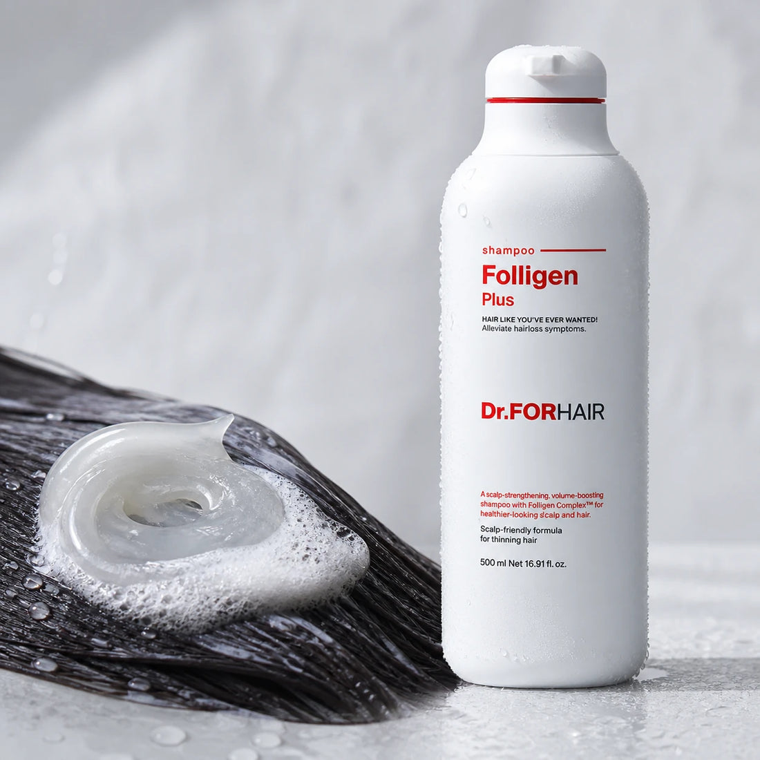 Translucent gel; rich creamy lather; fresh, clean and non-greasy rinse.
