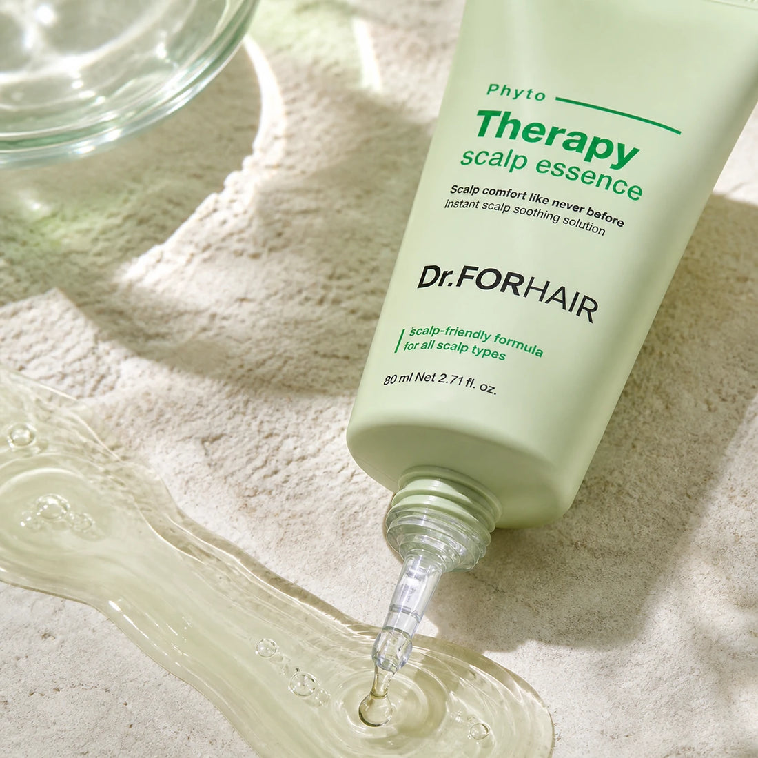 Clear lightweight liquid; fresh cooling sensation; non-creamy leave-on finish.