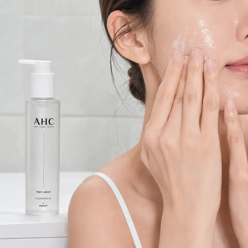 AHC Prep+Reset Cleansing Oil emulsifying during facial massage