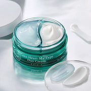 AXIS-Y Cera-Heart lightweight blue gel and richer white cream textures