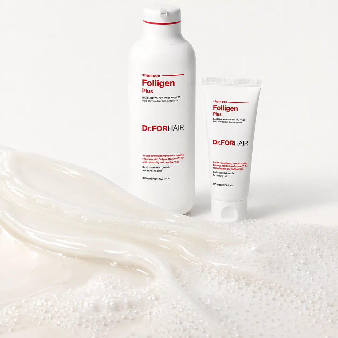 Glossy pearly shampoo gel that develops fine dense foam and a menthol-fresh finish