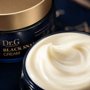 Macro view of the silky rich ivory moisturizer texture