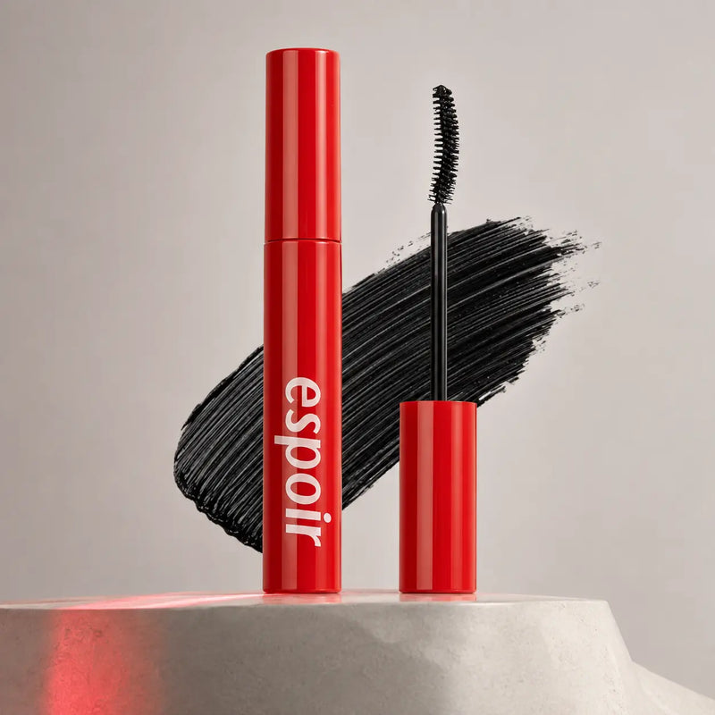 espoir Nomudging Mascara Waterproof XP Clean Black tube and curved brush