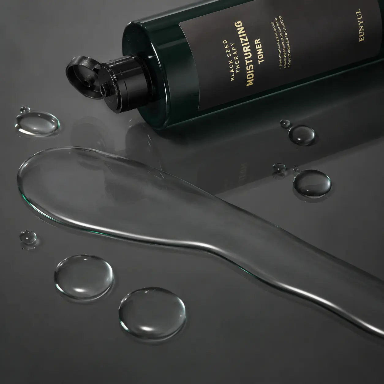 Cushioned watery texture of EUNYUL Black Seed Moisturizing Toner