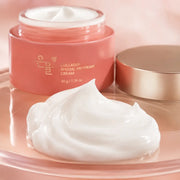 Rich white texture of EUNYUL Collagen Special Program Cream