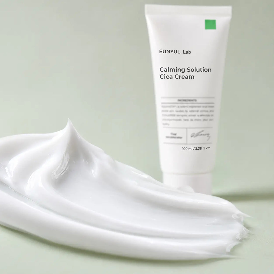 Smooth cushiony white cream with a soft, comfortable finish