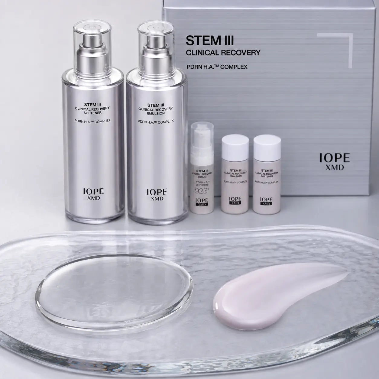 IOPE XMD Stem III softener and emulsion textures