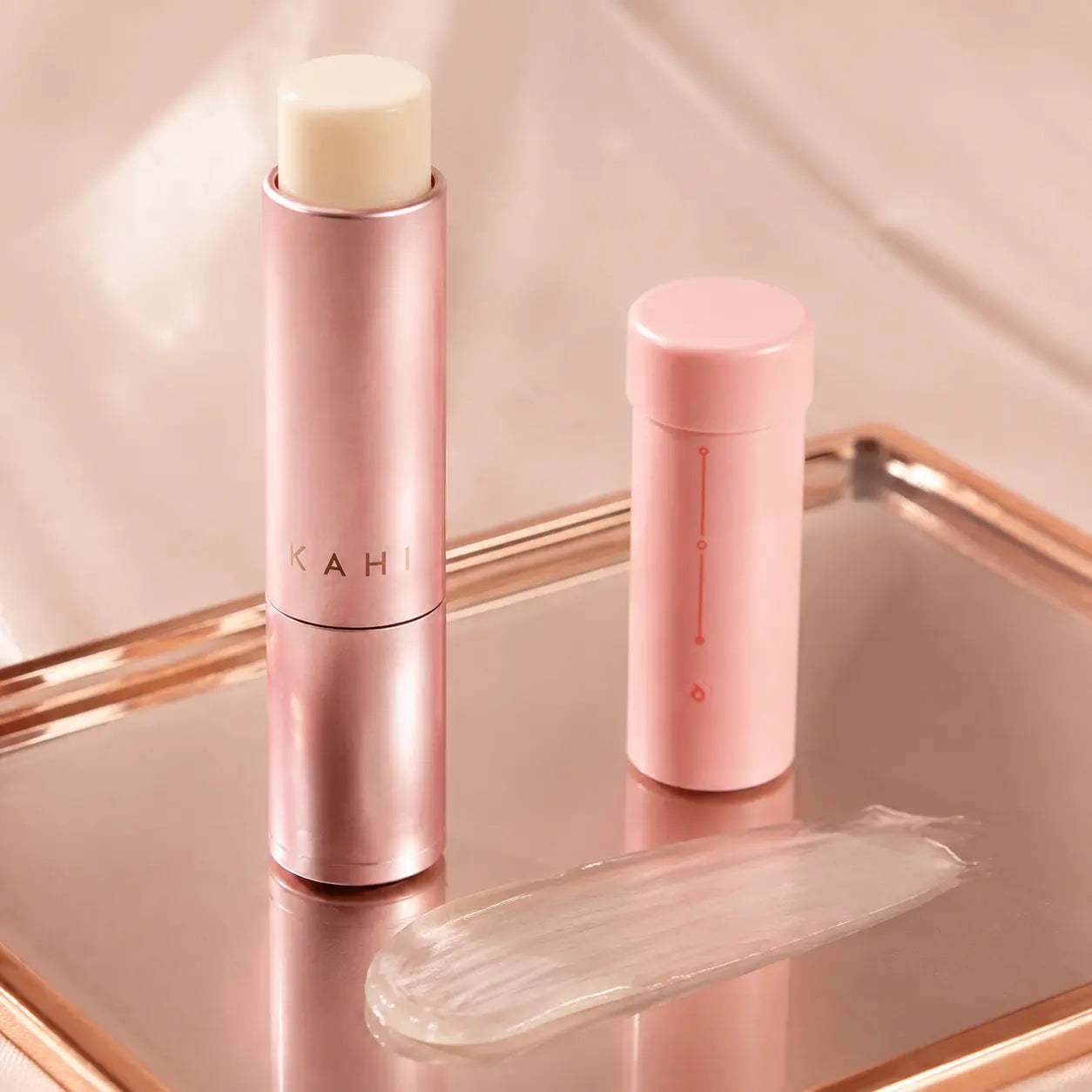 Translucent texture of classic KAHI Multi Balm with refill