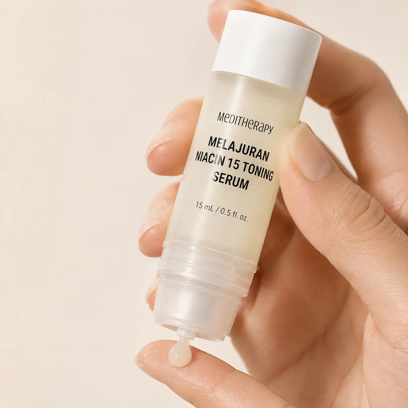 MEDITHERAPY Melajuran Niacin 15 Toning Serum push-up applicator