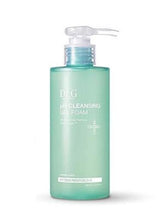 ProtoClinical k-beauty Dr.G pH Cleansing Gel Foam 200ml with Lactobacillus single upright cleansing foam tube centered on a light background.