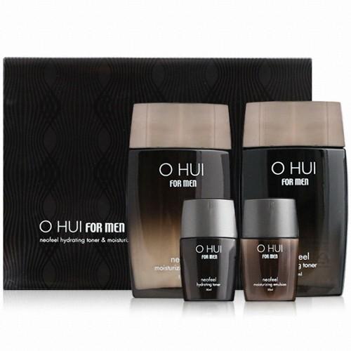 ProtoClinical k-beauty dark compact cosmetic product on a light background.