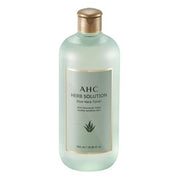 ProtoClinical k-beauty AHC Herb Solution Toner, Aloe Vera 500ml single upright green toner bottle centered on a white background with soft pink and blue side shading
