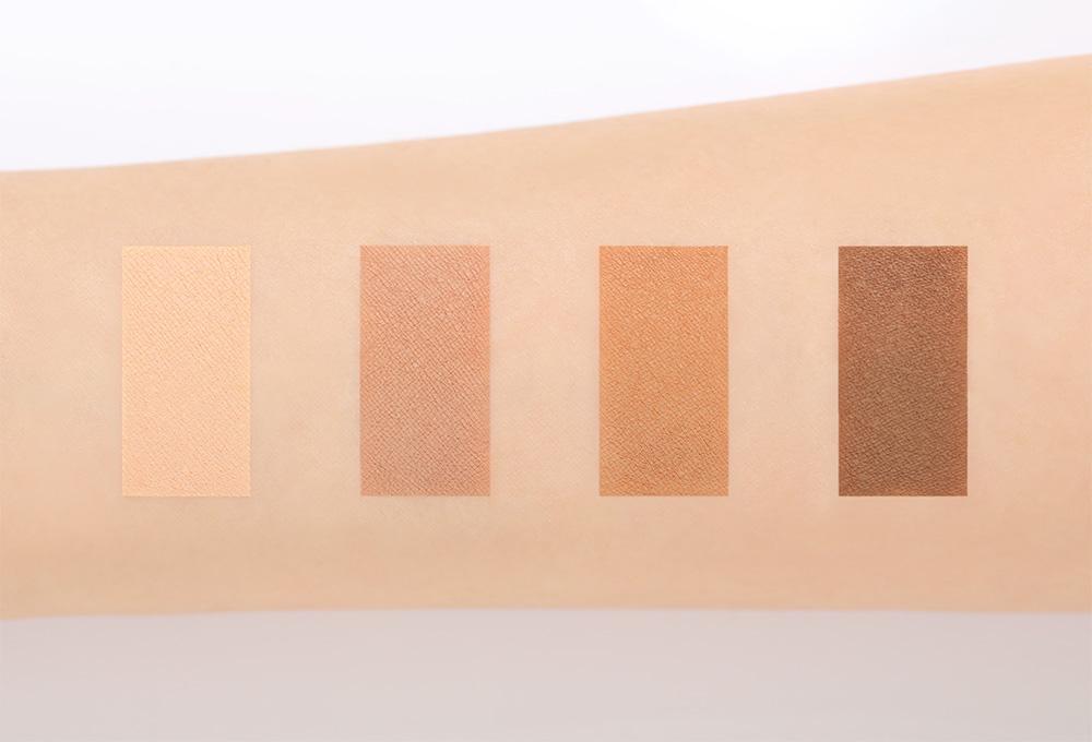 ProtoClinical k-beauty 3CE MINI MULTI EYE COLOR PALETTE 3.5g #FLAT CALL horizontal swatch strip with multiple vertical eyeshadow bands on a light background