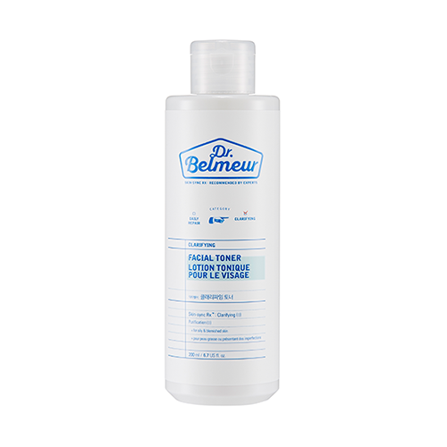 ProtoClinical k-beauty Dr.Belmeur Clarifying Toner 200ml single upright pale blue bottle centered on a plain white background