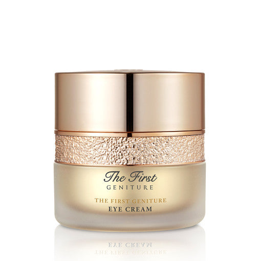 ProtoClinical k-beauty pale beige beauty product packaging on a light background.
