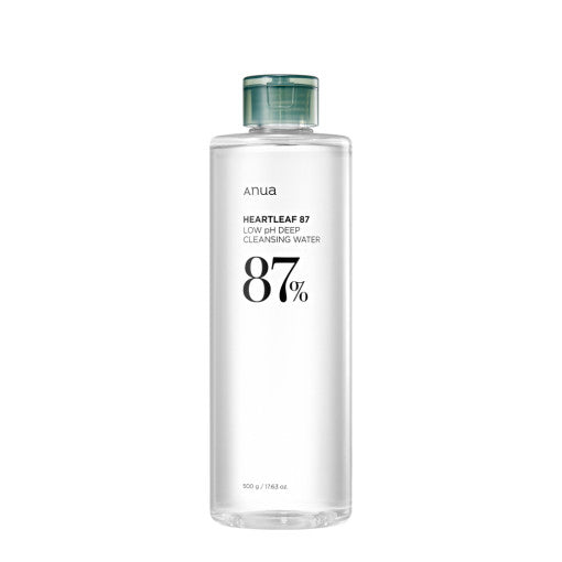 ProtoClinical k-beauty Anua Heartleaf 87 Low pH Deep Cleansing Water 500g single upright pale blue cleansing water bottle centered on a light background with soft peach side accents.
