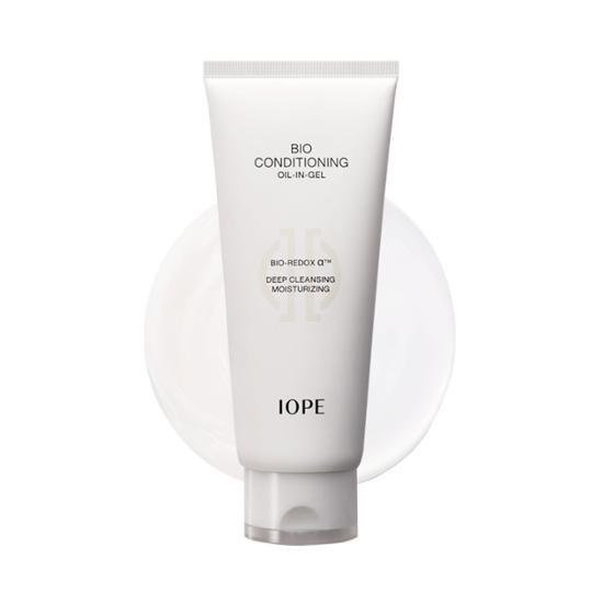 ProtoClinical k-beauty slim gray skincare product on a clean white background.