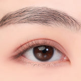 ProtoClinical k-beauty rom&nd BETTER THAN EYES W03 DRY STRAWBERRY single square eyeshadow palette with warm peach and brown tones on a light background