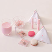 ProtoClinical k-beauty rom&nd BETTER THAN EYES W03 DRY STRAWBERRY single square eyeshadow palette with warm peach and brown tones on a light background