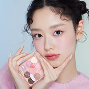 ProtoClinical k-beauty ETUDE Whipping Play Color Eyes 11.75g single rectangular eyeshadow palette centered between dark side panels on a light background