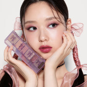 ProtoClinical k-beauty ETUDE Play Color Eyes 5.7g single rectangular eyeshadow palette centered between dark side panels on a light background