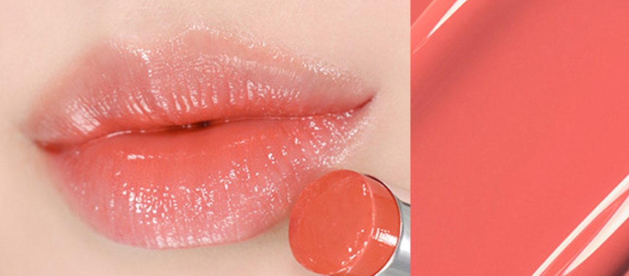 ProtoClinical k-beauty WAKEMAKE Dewy Gel Glaze Stick wide horizontal shade swatch graphic with coral and red-toned panels