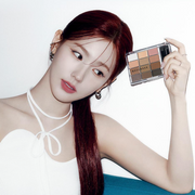 ProtoClinical k-beauty WAKEMAKE Soft Drawing Brow Palette single palette package centered on a light background