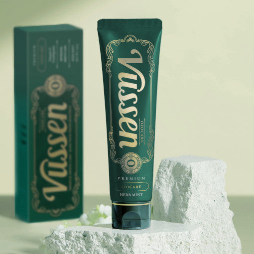 ProtoClinical k-beauty Vussen Premium OZO CARE Herb Mint Toothpaste 120g front-facing toothpaste box shown upright on a clean white background