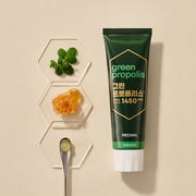 ProtoClinical k-beauty MEDIAN Green-Propolis Toothpaste Fresh Mint 100g*3 retail toothpaste multipack box on a clean white background
