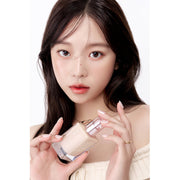 ProtoClinical k-beauty CLIO KILL COVER HIGH GLOW FOUNDATION 38g single upright foundation bottle centered on a white background