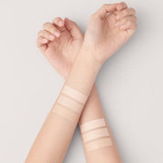 ProtoClinical k-beauty HERA Creamy Cover Concealer 7.5g 13N1 PORCELAIN concealer swatch in soft beige tones on a light background.