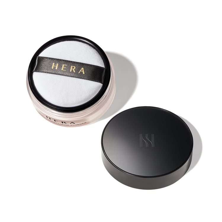 ProtoClinical k-beauty HERA Soft Finish Loose Powder 15g open compact visual on a soft beige background.