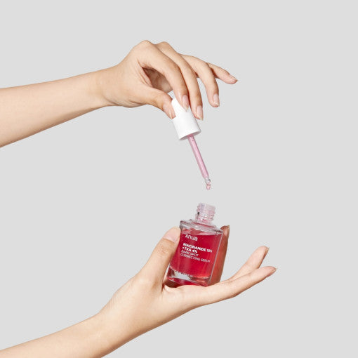 Anua Niacinamide 10% + TXA 4% Dark Spot Serum 30ml bottle on cream background