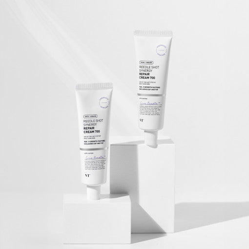 ProtoClinical k-beauty beauty product on a clean white background.
