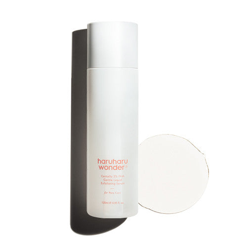 ProtoClinical k-beauty [haruharu wonder] Centella 3% PHA Gentle Liquid Exfoliating Serum 120ml single upright amber serum bottle centered on a pale cream background with soft gold shading.