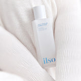 ProtoClinical k-beauty ilso Daily Moisture Bubble Toner 150ml shown as a single upright pale blue bottle centered on a light background