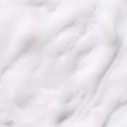 ProtoClinical k-beauty ilso Sensitive Bubble Relaxing Cleanser 200g single soft gray cleanser package centered on a light background.