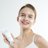 ProtoClinical k-beauty MEDICUBE: Red Foam Cleanser (120ml) square product graphic with a single cleanser package on a white background.