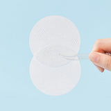 ProtoClinical k-beauty WELLAGE Real Hyaluronic Blue Toner Pad 70pads / 210ml blue toner pad detail graphic with a centered round swatch and light panels