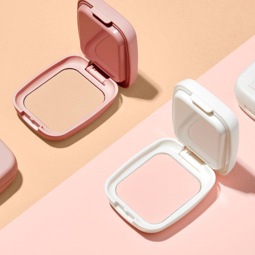 ProtoClinical k-beauty [so natural] FIXX COVER PACT SF17 / PA+ 6.5g #PEACH PINK single compact case shown in a square packshot on a clean white background