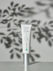 ProtoClinical k-beauty gray beauty graphic with darker side blocks and a pale center on a light background.