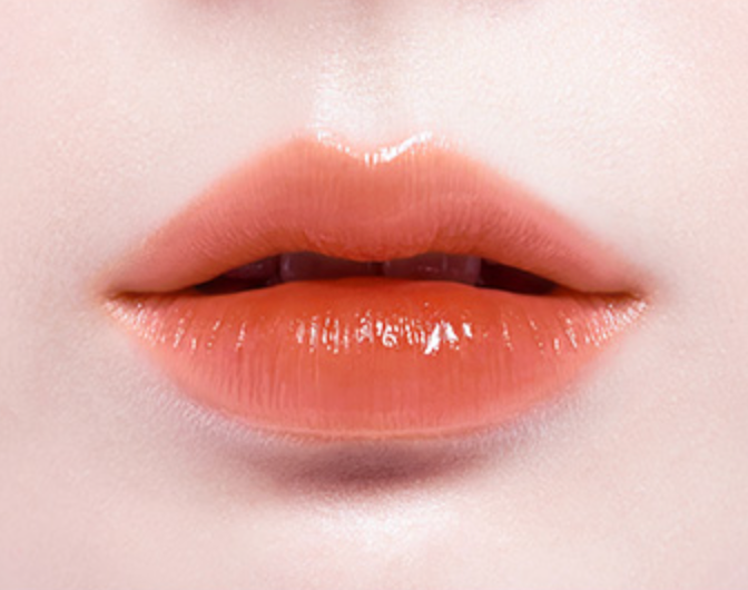 ProtoClinical k-beauty 16BRAND FRUIT-CHU COLLAGEN JELLY TINT (3colors) red lip color swatch centered horizontally on a white background with pale mint side accents