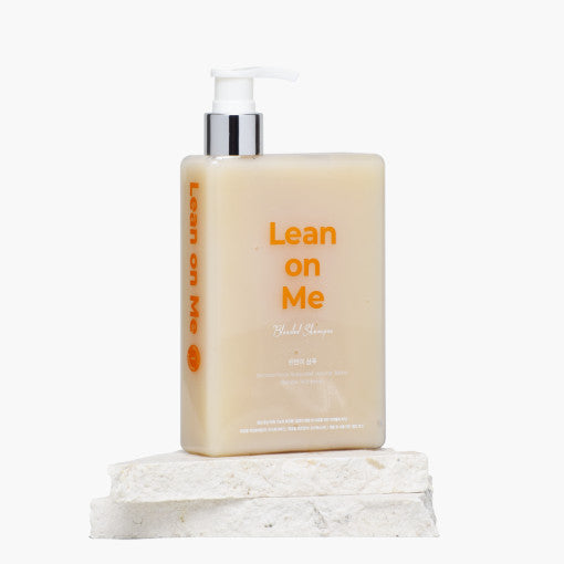 ProtoClinical k-beauty withbecon LeanOnMe Shampoo 360ml single warm beige container shown upright and centered on a pale blue and white background