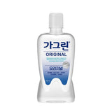 ProtoClinical k-beauty Gagreen Original Mouthwash 750ml single upright blue mouthwash bottle centered on a pale background with soft yellow side accents.