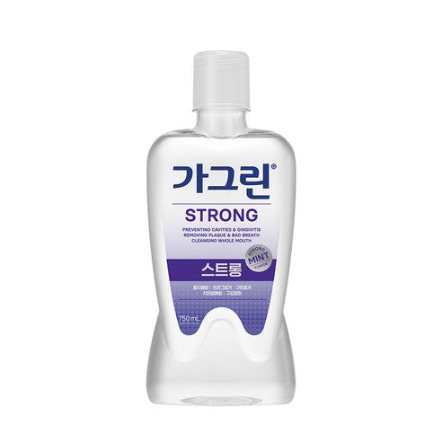 ProtoClinical k-beauty Gagreen STRONG Mouthwash 750ml single upright lavender-blue mouthwash bottle centered on a pale background with soft yellow side accents.