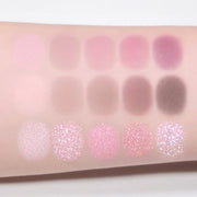 ProtoClinical k-beauty fwee More Mood Eyeshadow Palette 12g square mauve eyeshadow palette grid with soft plum shade blocks on a light background
