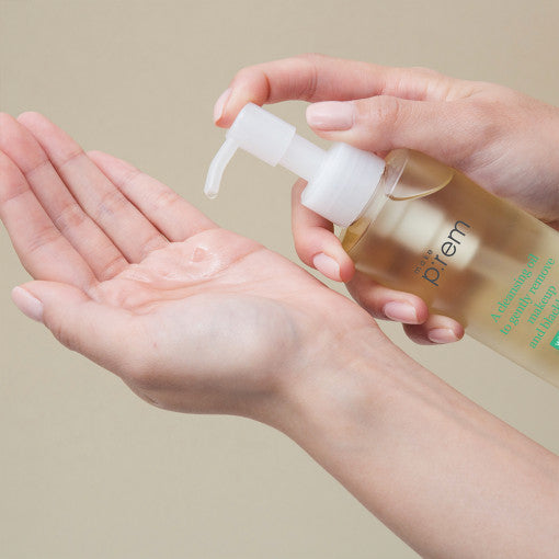 ProtoClinical k-beauty make p:rem Safe Me. Relief Moisture Cleansing Oil 210ml product detail image showing the cleansing oil bottle with a clearly visible label on a light background