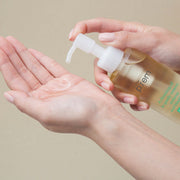 ProtoClinical k-beauty make p:rem Safe Me. Relief Moisture Cleansing Oil 210ml product detail image showing the cleansing oil bottle with a clearly visible label on a light background