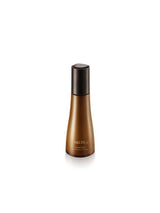 ProtoClinical k-beauty pale beauty product packaging centered on a light background with soft lavender side accents.