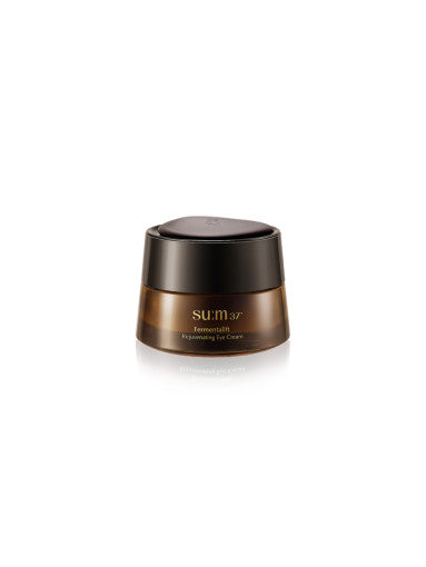 ProtoClinical k-beauty soft gray beauty product centered on a clean white background.